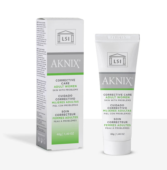 AKNIX Corrective Care Adult Women Moisturizer | Anti-aging | Anti-inflammatory & Antibacterial (4% Quassia Amara) - 40g